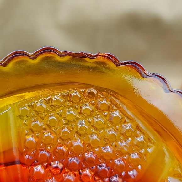 Imperial HOBSTAR OCTAGON ~ AMBERINA CARNIVAL GLASS Round BUTTER DISH - Picture 3 of 3